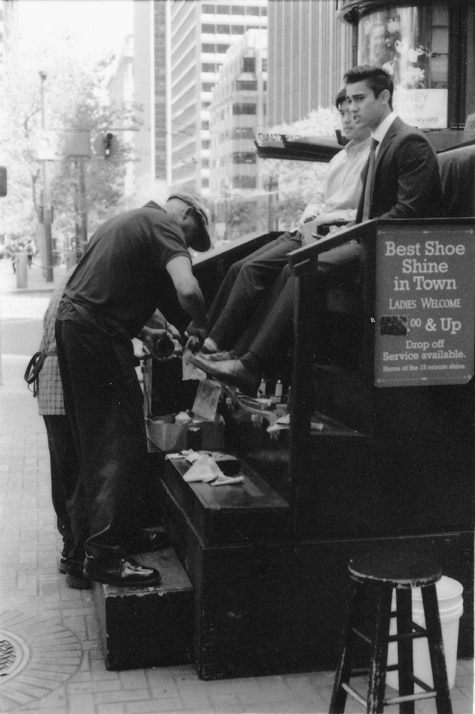 An American Analog Story