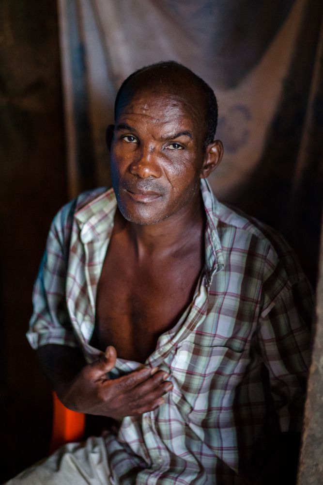 Heart Song : Portraits of Humanity