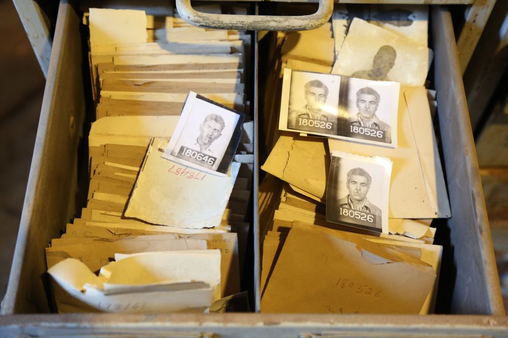 WORKERS ARCHIVE