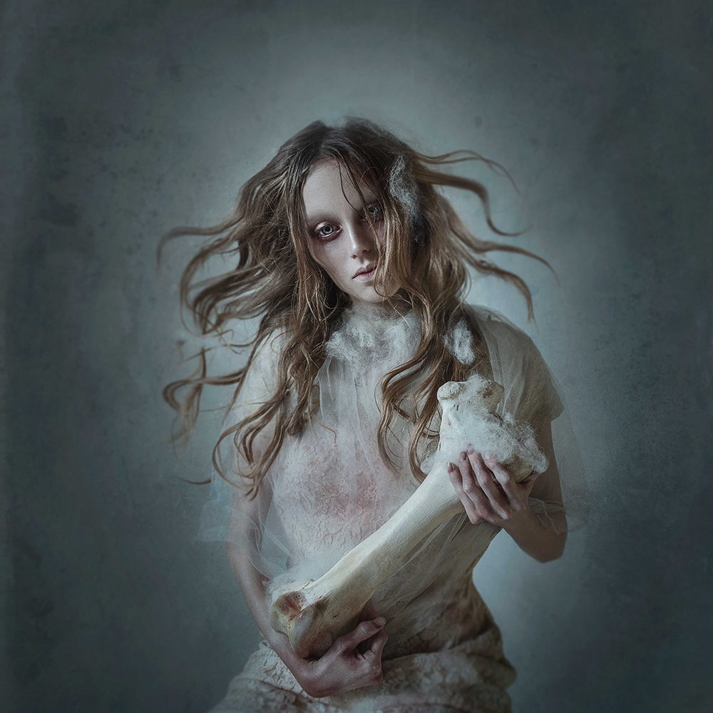 SACRIS MORTEM