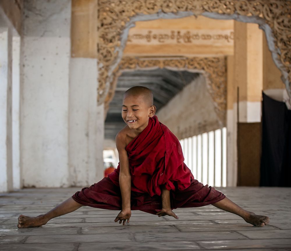 B U D D H I S M | Life in a monastery