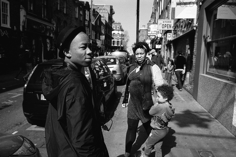 East to West Inhabitans / Street