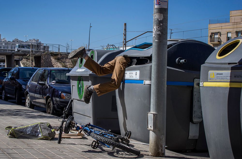 El Puche: life in the width of the border