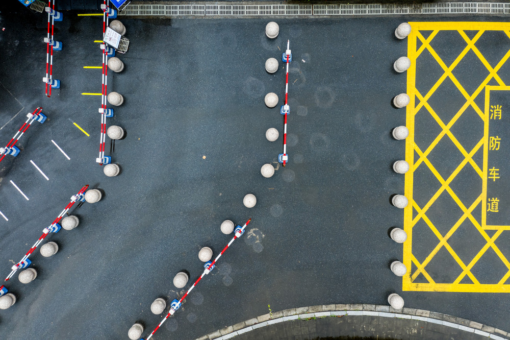 The landscape of school gate 