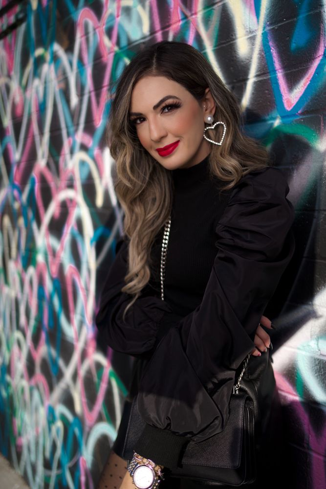 Queen of Hearts ❤️🖤❤️🖤