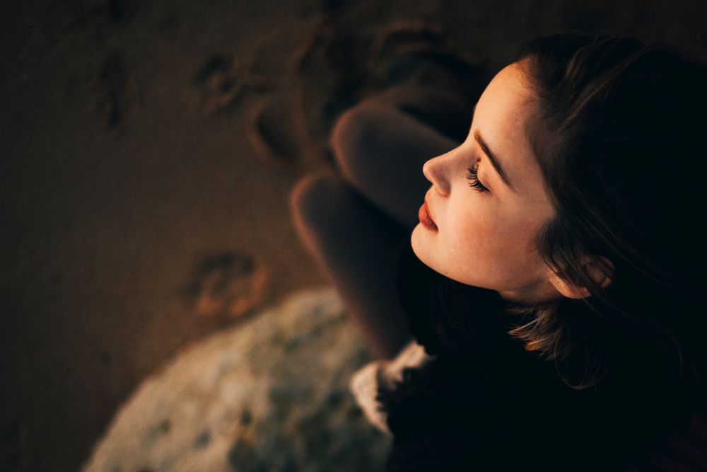 on People who defy their existence, a selection