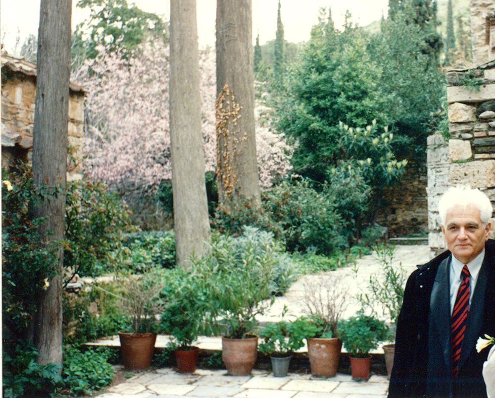 “anamnèse”-I (“Remembrance”-I) [Jacques Derrida]