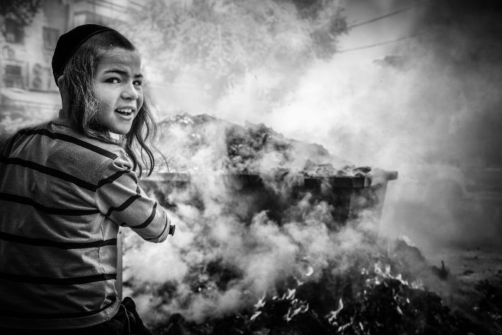 Ultra-orthodox kids and their surroundings 