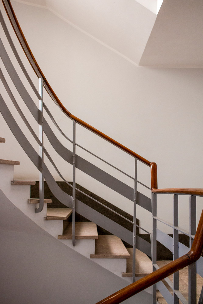 Roman modern entrance halls 