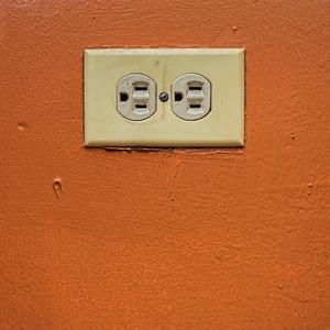 From the series Electric & Geometric./Della serie Elettrica e Geometrica.