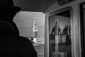 Riding the No.6 Vaporetto