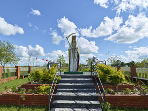 Sculpture portraying San la Muerte in Solaris village Corrientes