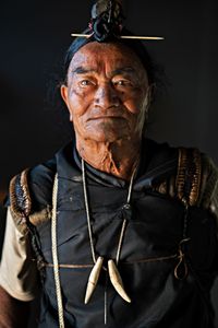 Apatani man