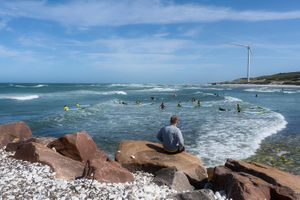 Surfer school