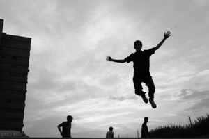 Parkour; play to display