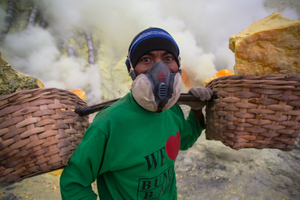 Sulfur hero