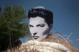 SCARECROWS, KATHARINE HEPBURN