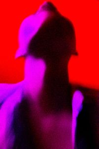 Faceless Portraits 09