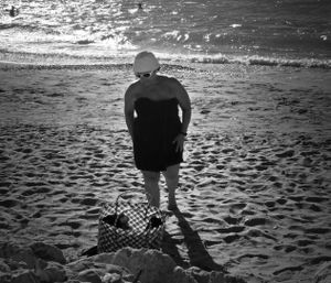 A woman, Chania,GK© Enilffo Raeppa