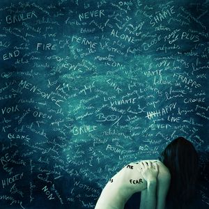 The weight of your words © Julie De Waroquier