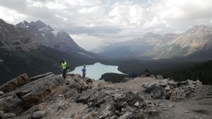 Peyto Lake, Video Still