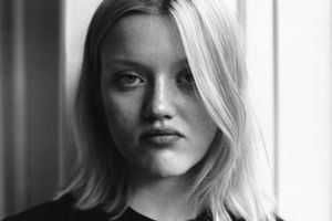 Sara.