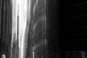 Reflection, NYC, 2012 © Ayala Gazit
