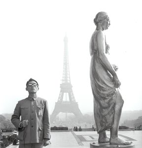 Paris, France, 1983 © Kwong Chi Tseng, Ben Brown Fine Arts