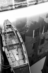 One Day in Venice: Reflecting the past