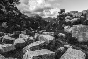 jumbled stones, ancient city of Messini, 2016