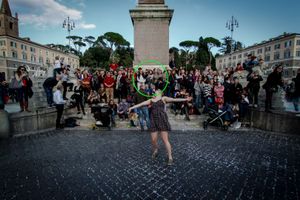 Hooping for Roma