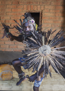 Mr. Chuse-Yatena is an important Sangoma, medicine man and Witch-Docter in the Nkhotakota area and the personal advisor to chief Kapanga 2 of this area.