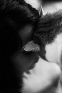 Toulouse & Rachel, forehead to forehead.