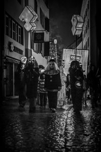 Marching shadows