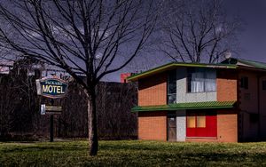 Packard Motel