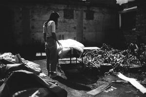 這地方值得留下來嗎 ？Ruin？