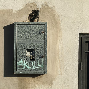 From the series ElectriCity/Della serie ElettriCittà.