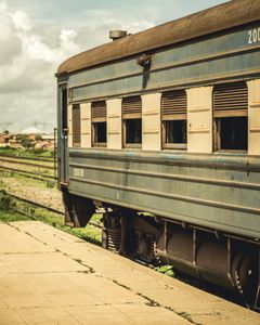 tazara.051