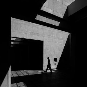 The architecture of light (II)