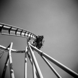 Around the Bend © Isa Leshko
