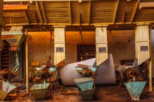 LOST EMPIRES