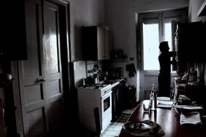 La violenza degli abiti -