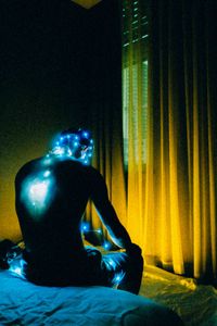 Faceless Portraits 10