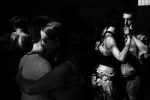 El idioma del abrazo