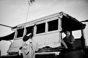 Analog people in a digital world, Streets of Vietnam