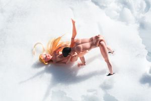 29 Give in to temptation. © Katsumi Saiki