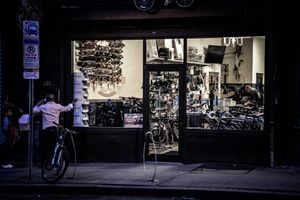 Montgomery  St Bike SHop