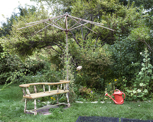 Gorilla Garden, Island Cafa