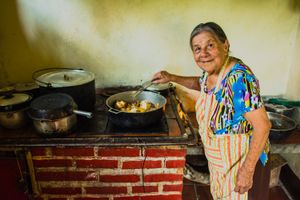 Abuela