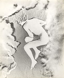Erwin BlumenfeldNude (Lisette)Paris, 1937Gelatin silver print, negative print, solarization Vintage printCollection Yvette Blumenfeld Georges Deeton / Art + Commerce, New York, Gallery Kicken Berlin, Berlin © The Estate of Erwin Blumenfeld
